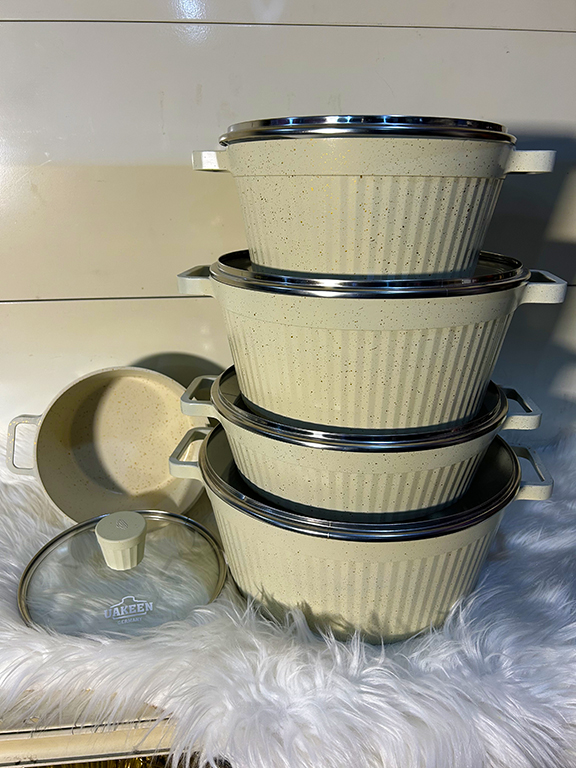 5-Piece Ribbed Granite-Effect Cookware Set with Glass Lids