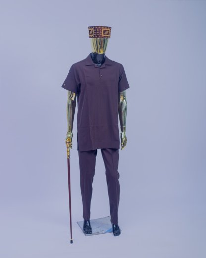 Elegant Brown Short-Sleeve Men's Tunic with Beaded Hat