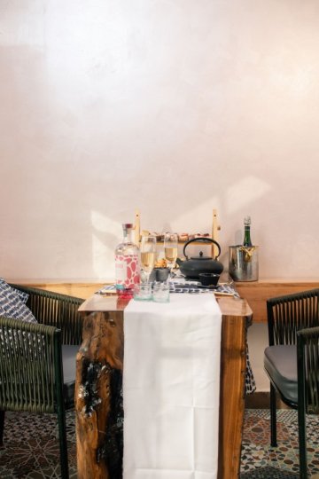 Iro Lagos Full Mon-Tea_