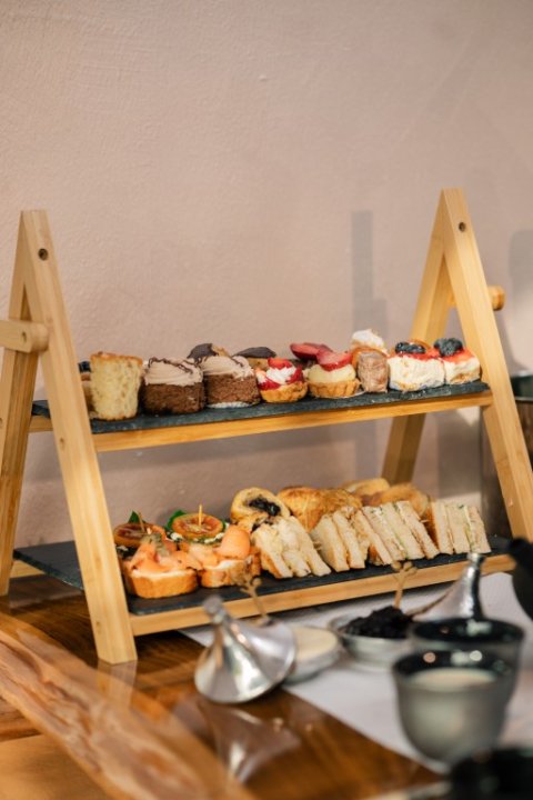 Iro Lagos Full MonTea